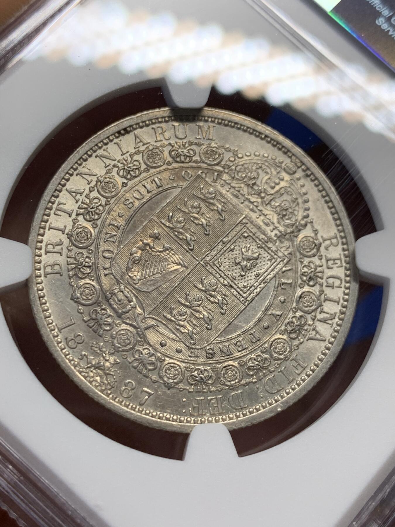《竞宝斋》第403场 周日，周一，2场连拍 （全场包邮） NGC AU58 英国1887年维多利亚半克朗银币