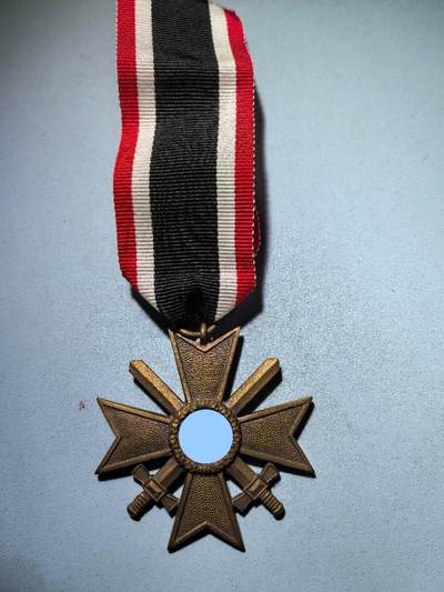 盛世勋华——号角文化勋章邮票专场拍卖第270期 - 德国（1939）二级佩剑战功十字勋章 铜质
