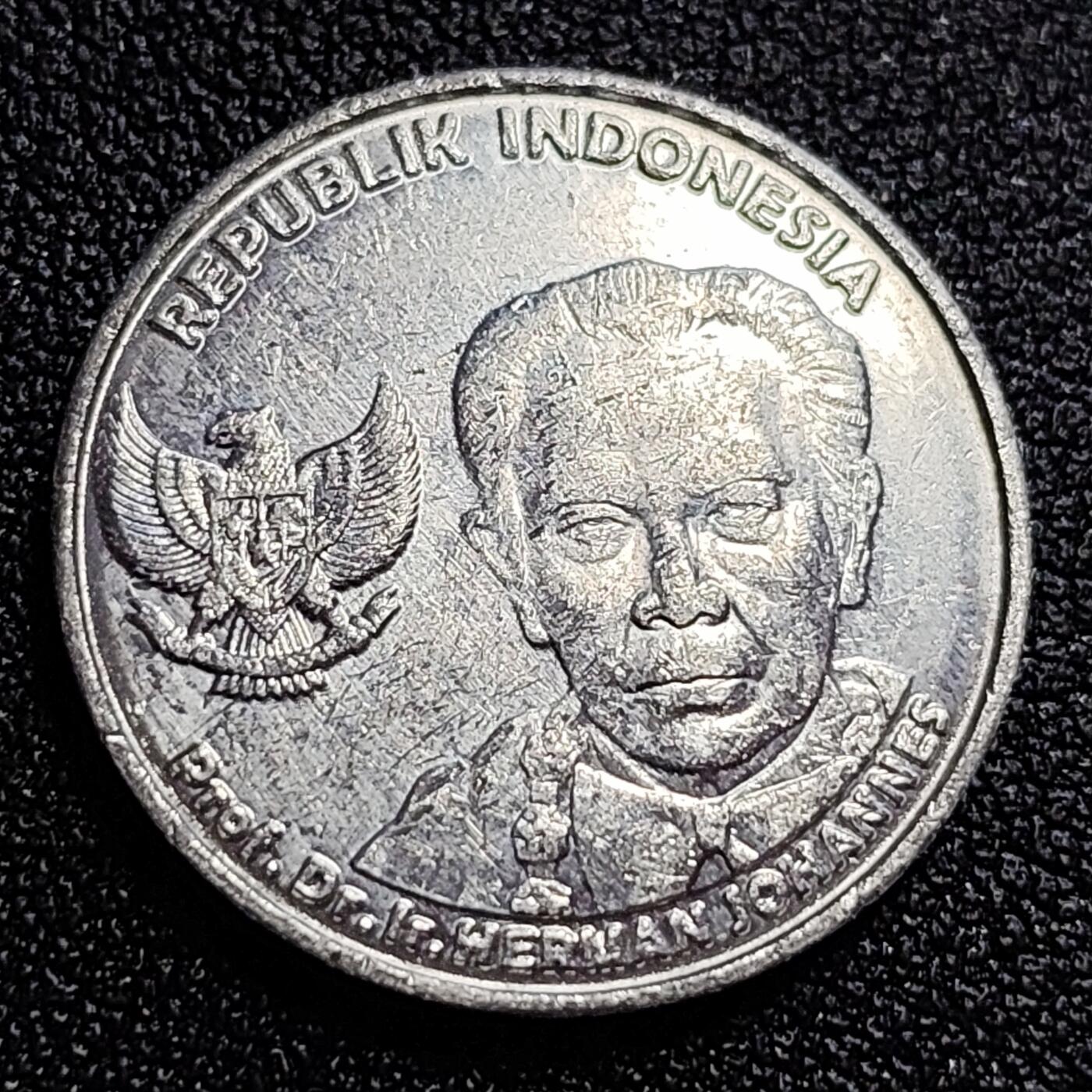泉币菌-第58场-各国老币铜币场 光品 印度尼西亚200卢比 鹰徽 人物