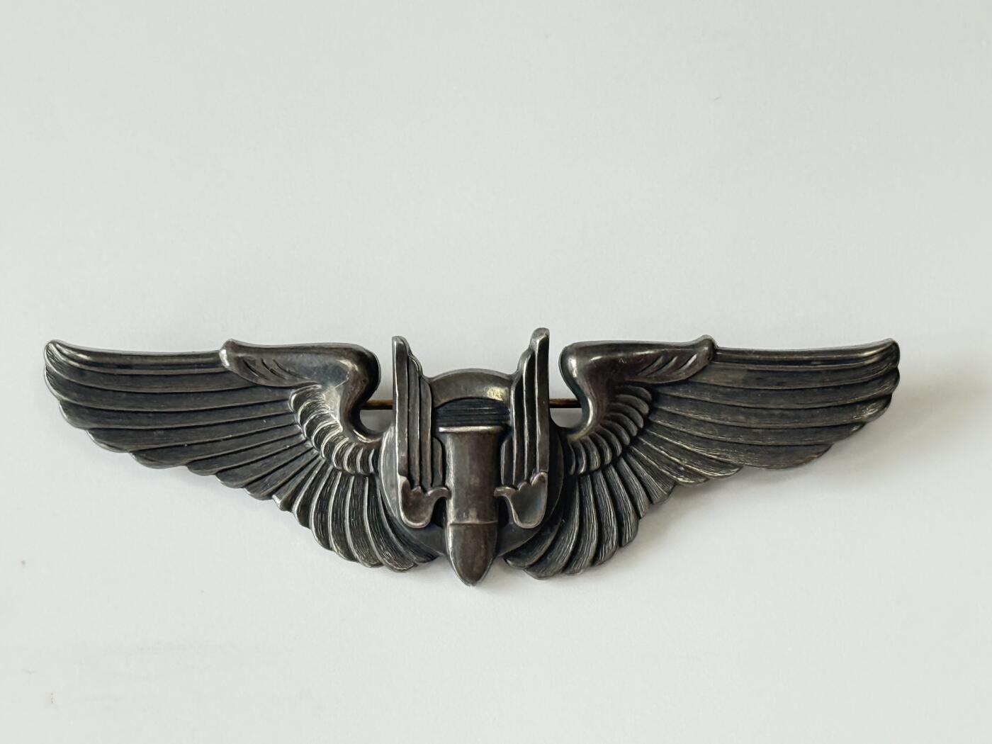 RimeNova韵星2025军品类夏季拍卖会-- RimeNova 2025 Summer Militaria Sale 美国空军炮手徽章 二战时期银质