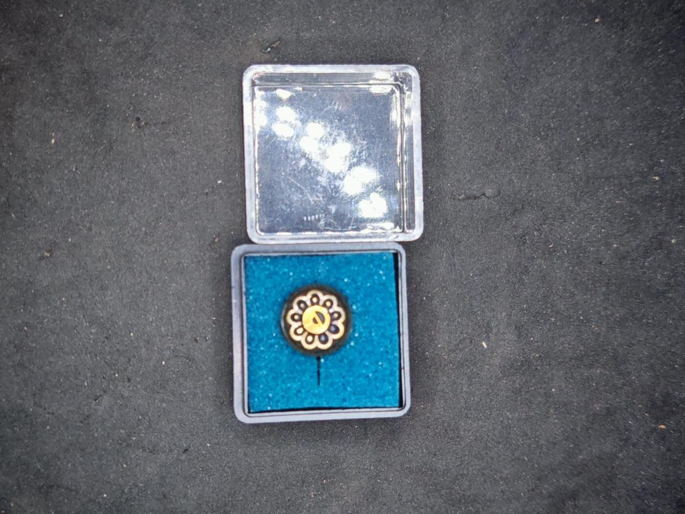 凯旋世界勋赏（第15期）（欢迎送拍）（对拍品有疑问请询问客服，不接受到手刀，出价默认拍品品相。请认真阅读拍卖规则！出价默认已认可！）（收到货请录制开箱视频，无视频概不处理问题。） 日本协会徽章