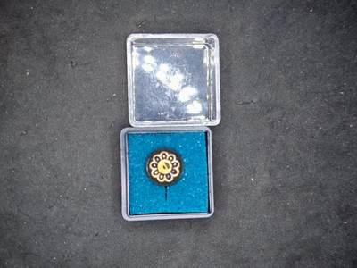 凯旋世界勋赏（第15期）（欢迎送拍）（对拍品有疑问请询问客服，不接受到手刀，出价默认拍品品相。请认真阅读拍卖规则！出价默认已认可！）（收到货请录制开箱视频，无视频概不处理问题。） - 日本协会徽章