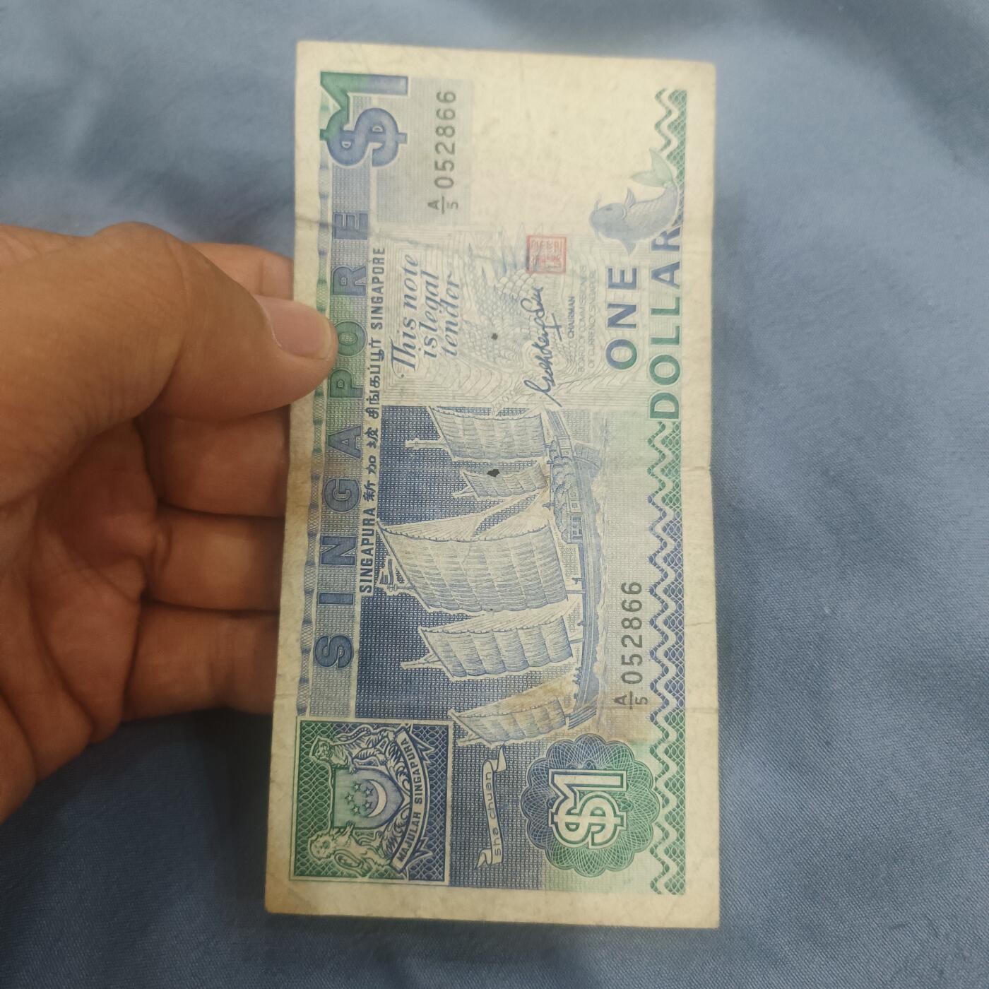 泡泡币外币第六十二场可代拍15038385335微信 新加坡