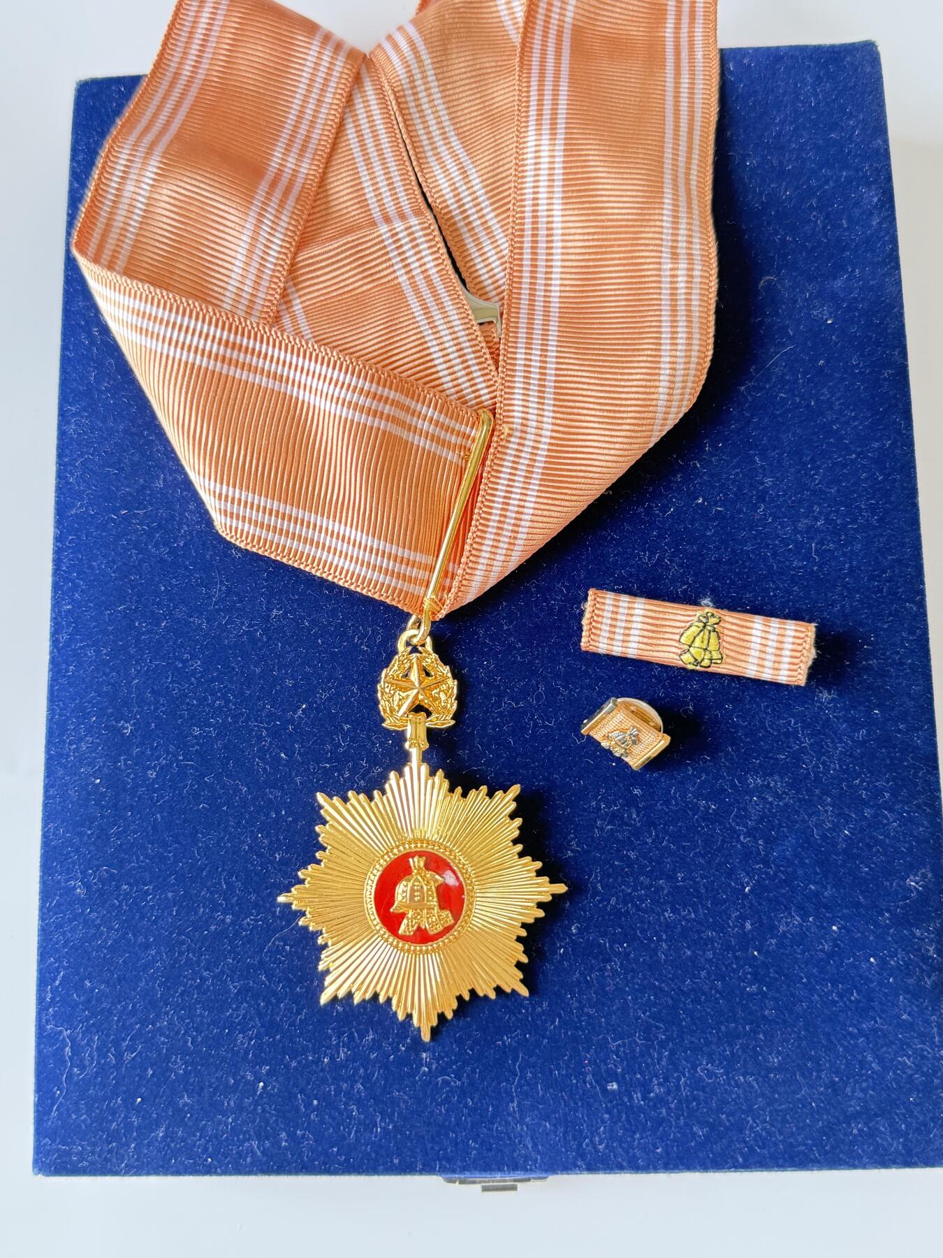 RimeNova韵星2025军品类夏季拍卖会-- RimeNova 2025 Summer Militaria Sale 韩国花郎武功勋章