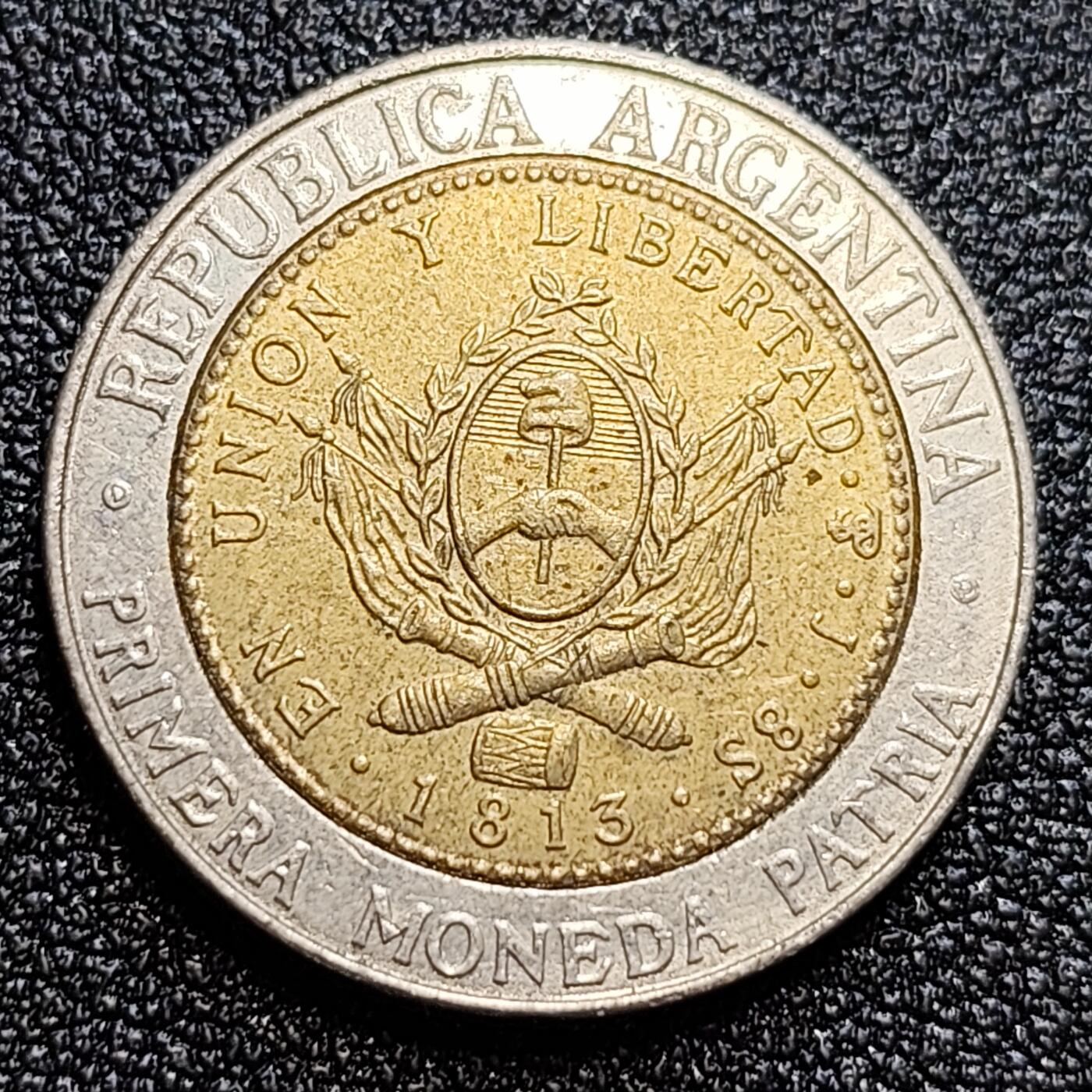 泉币菌-第58场-各国老币铜币场 阿根廷五月革命 200周年纪念币双色币 