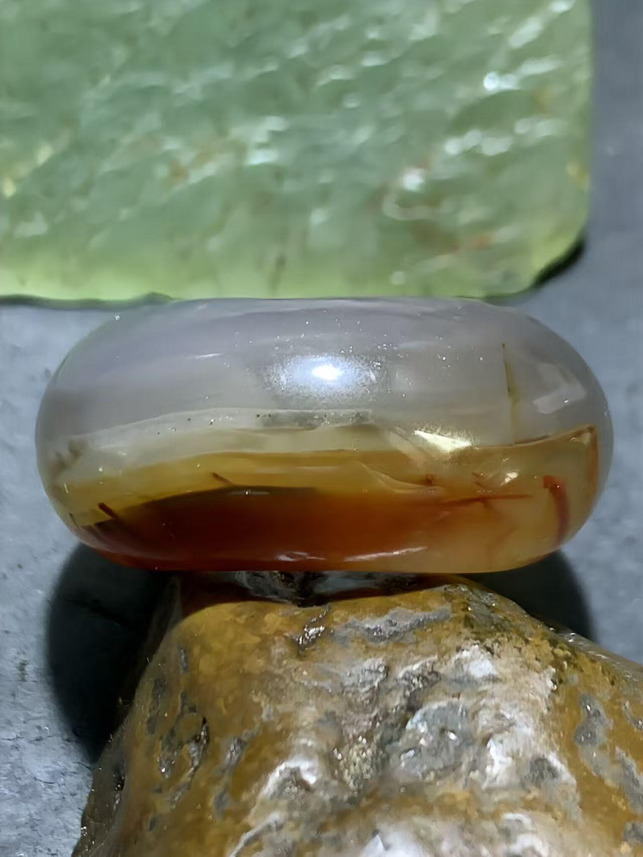 放福利！精工高油冻料法库战国红玛瑙扳指一个，