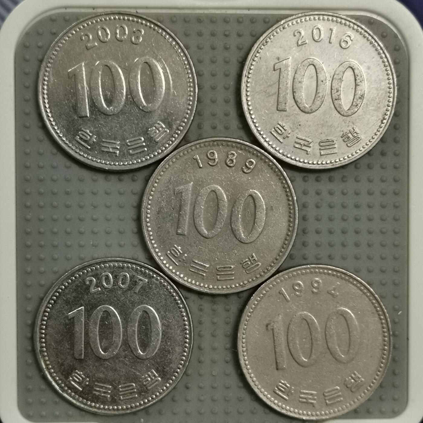 2025年第66场各国批量散币拍卖（总第66场）本场拍完26号发货 韩国100韩元5枚