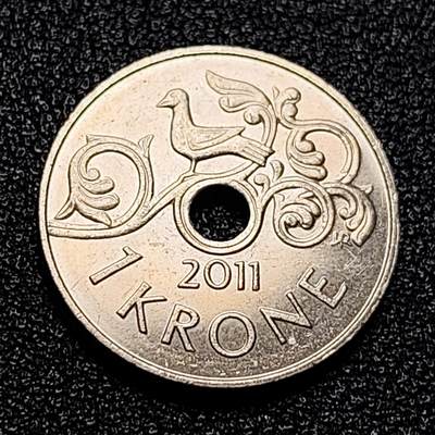 泉币菌-第60场-各国老币铜币场 - 挪威1克朗 中孔设计 国王哈拉尔五世 21mm