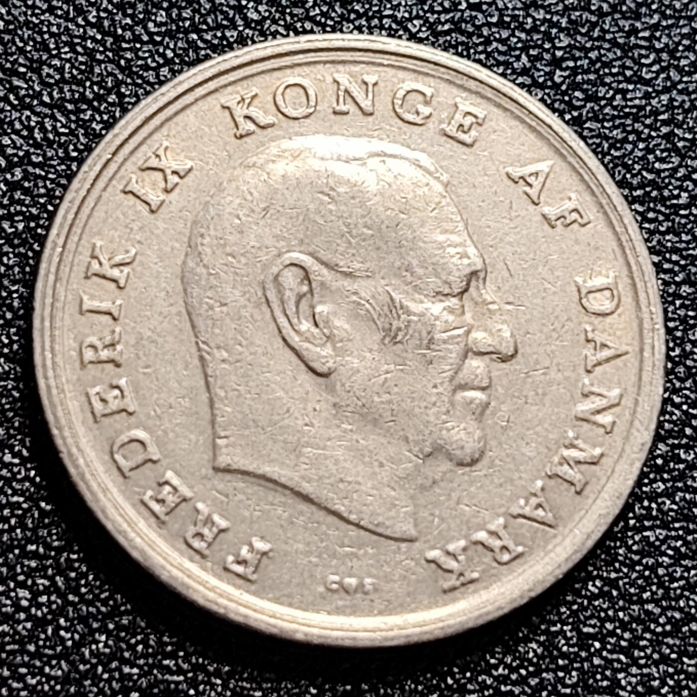 泉币菌-第60场-各国老币铜币场 丹麦1967年1克朗 皇冠 弗雷德里克九世国王 CS版 铜镍币 25.5mm