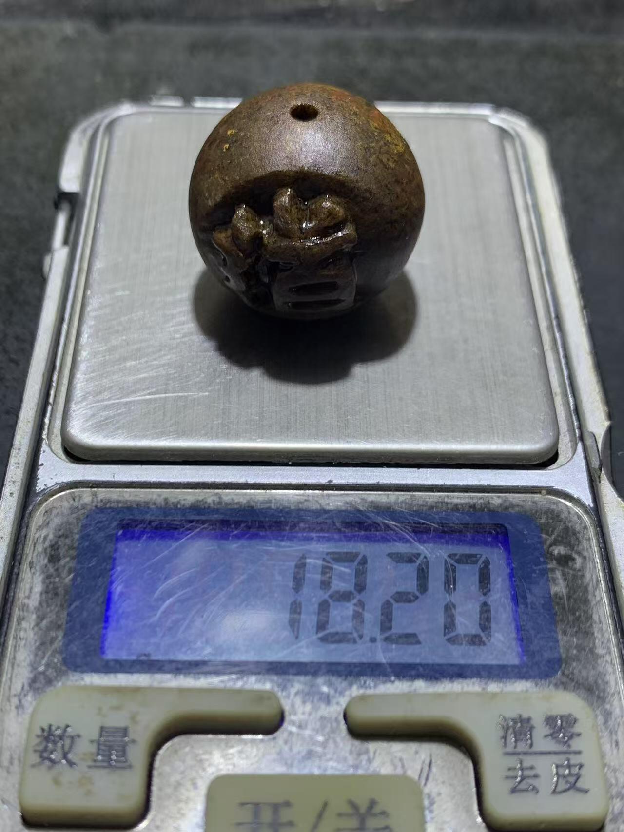 精美亚光草花纹战国红玛瑙手工雕刻道字单珠一颗