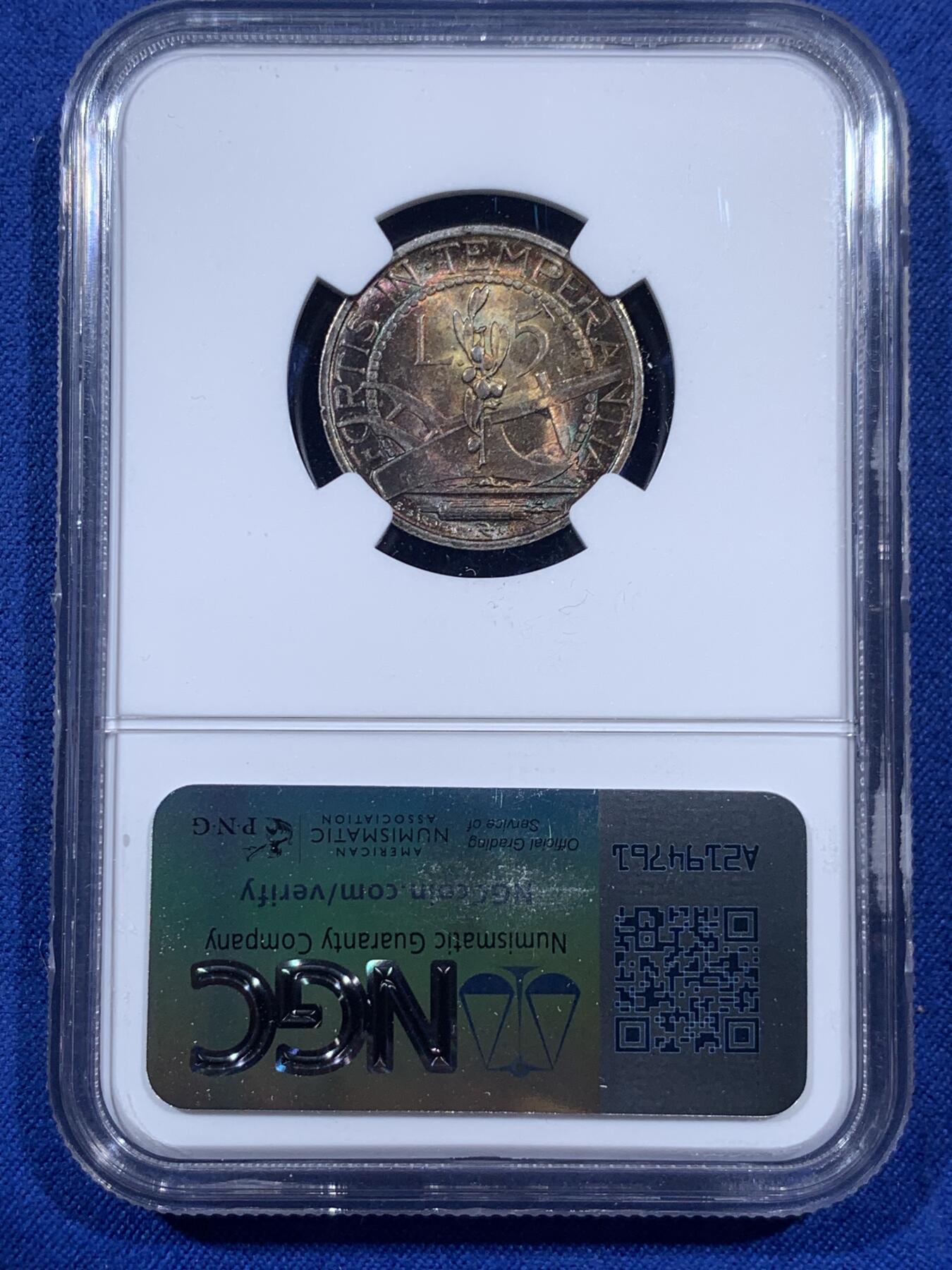 《竞宝斋》第404场 周日，周一，2场连拍 （全场包邮） NGC MS64 圣马力诺1938年女神半身像5里拉银币