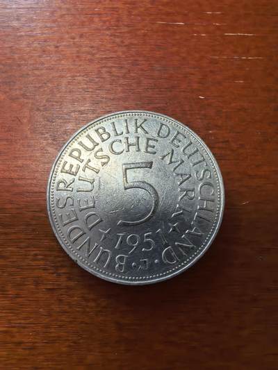 长老汇蛇年精选第二十八场拍卖 1951J德国5马克银币，首年份，克书63分85美金