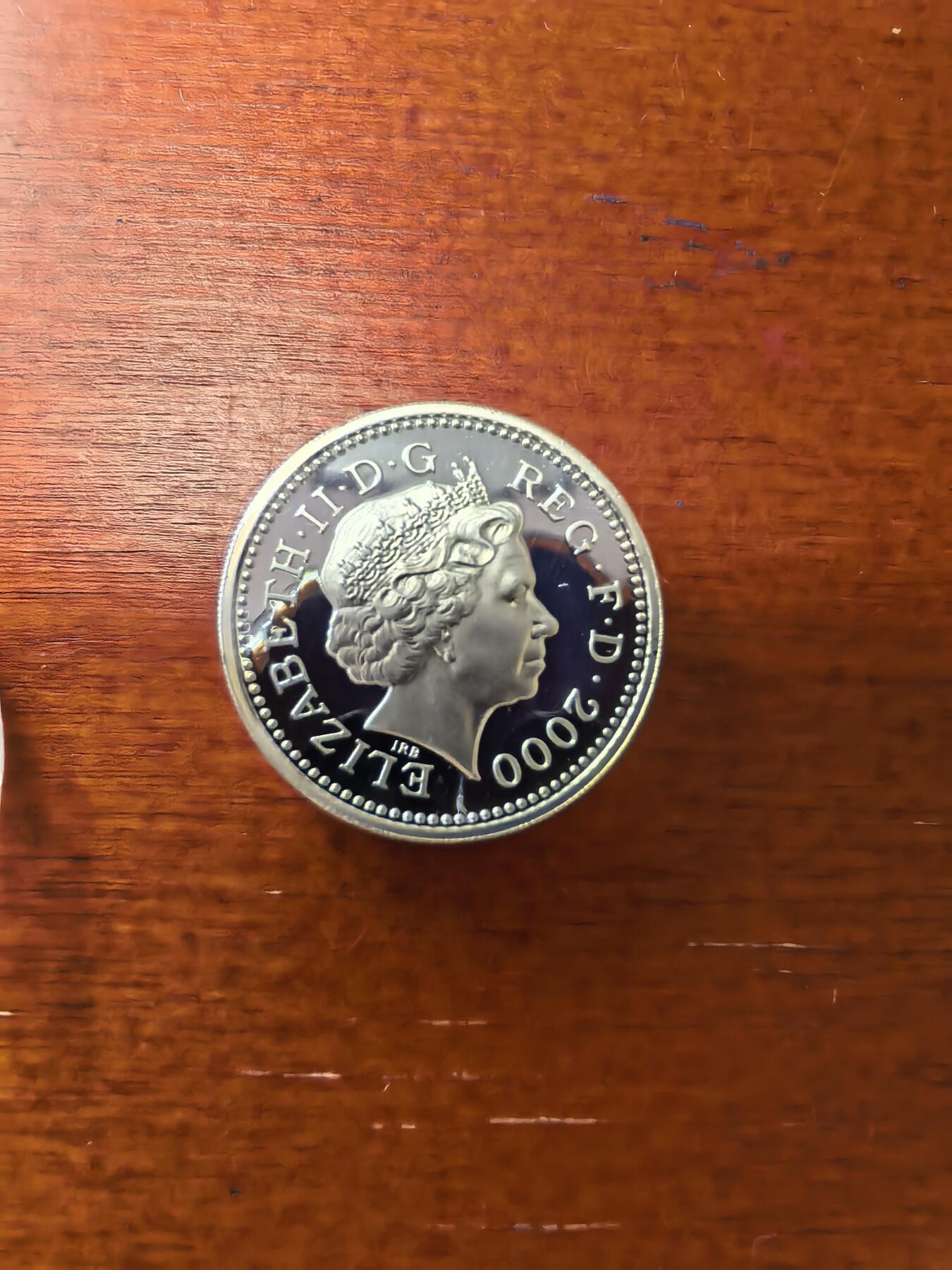 长老汇蛇年精选第二十八场拍卖 1998-2001英国1英镑精制加厚银币4枚，盒证全