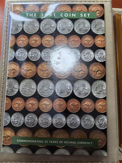 长老汇蛇年精选第二十八场拍卖 1991澳大利亚8枚套精制币，盒证全，克书150美金