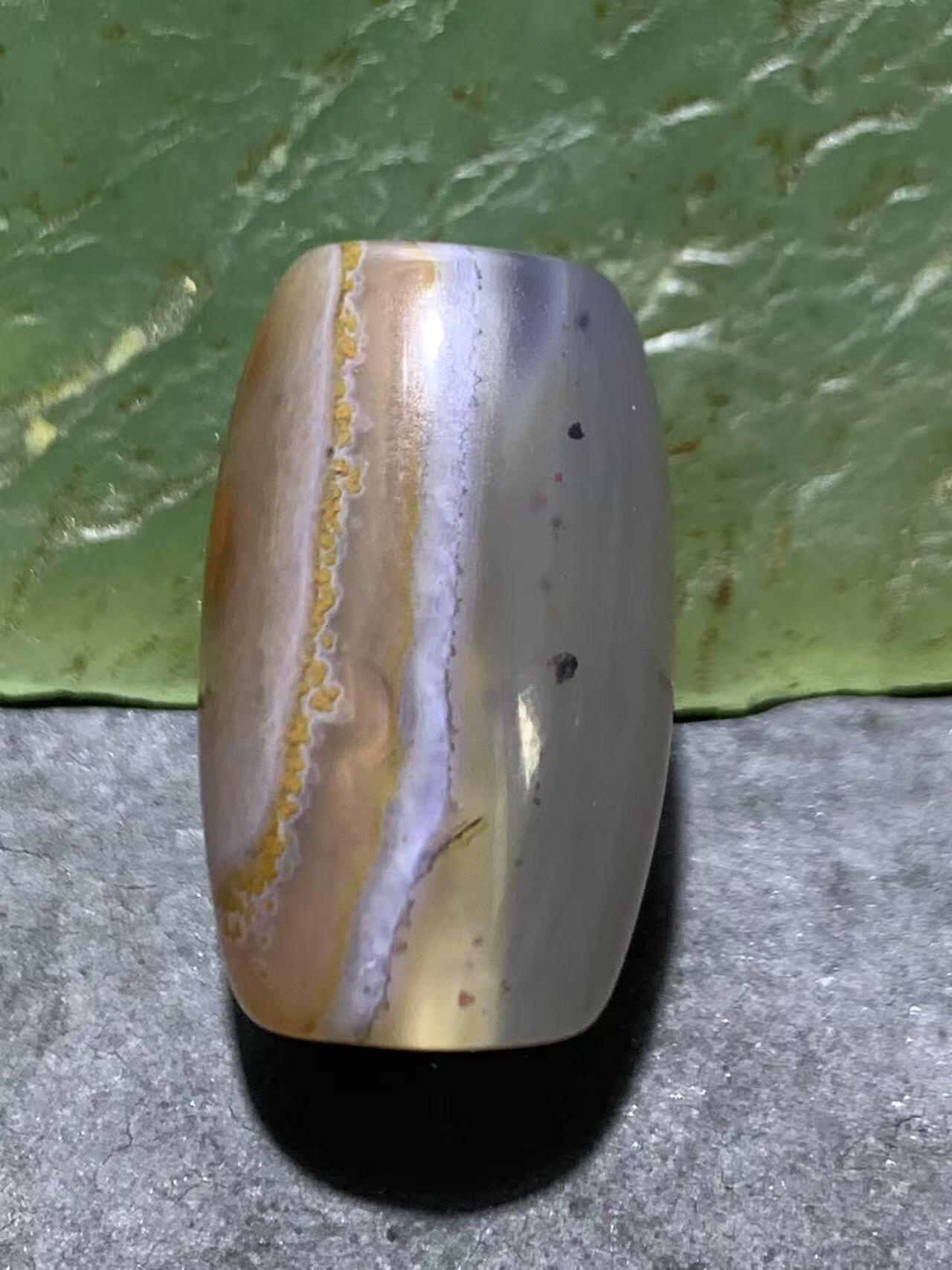 精美天然高玉化朱砂点天眼纹巴西玛瑙随形桶珠一颗