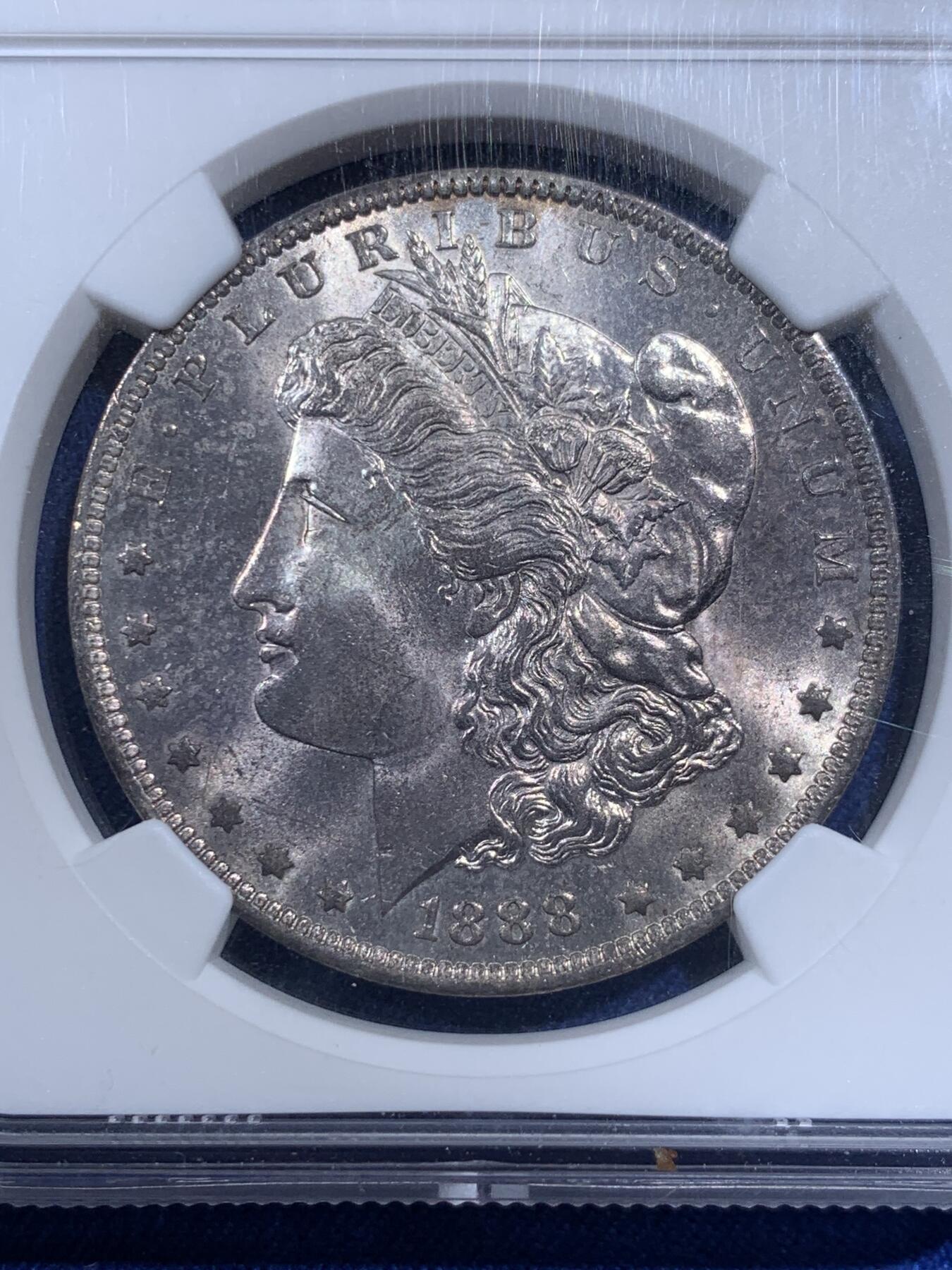 《竞宝斋》第404场 周日，周一，2场连拍 （全场包邮） NGC MS64 美国 1888 O版 摩根银币