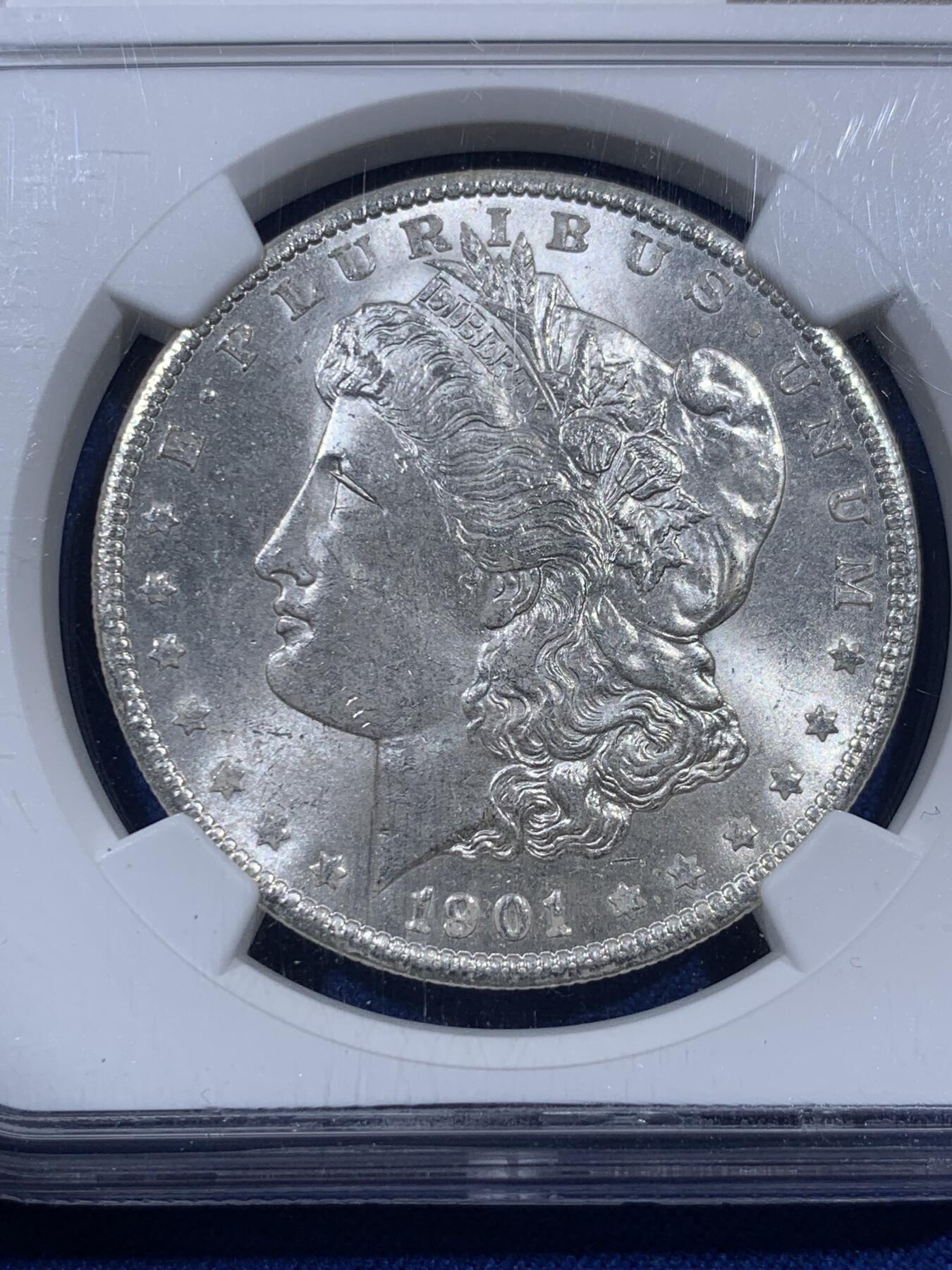 《竞宝斋》第404场 周日，周一，2场连拍 （全场包邮） NGC MS65 美国1901年摩根1美元银币