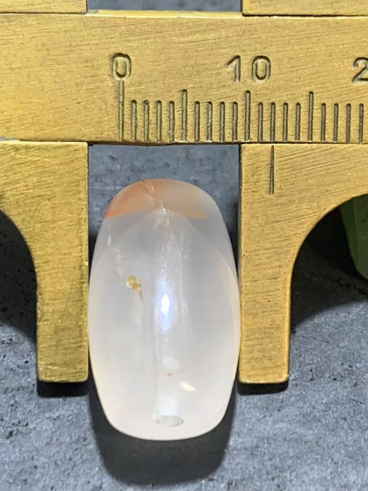川料南红玛瑙荔枝冻飘红通货桶珠一颗！，