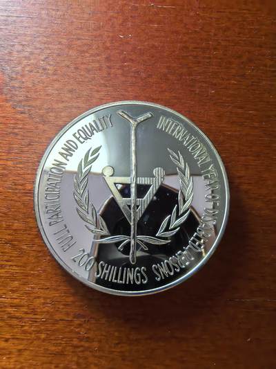 长老汇蛇年精选第二十八场拍卖 1981乌干达国际残疾人年200先令精制银币，1万枚，28.28克925银