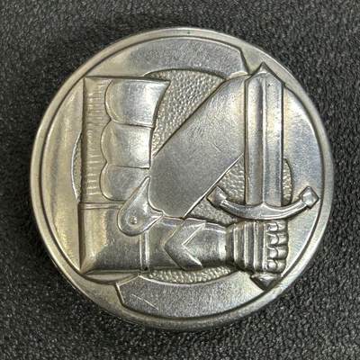 西秦中古拍卖第五十二期 - 芬兰白卫军二级/四级军事价值证章 轮子拧不下去了