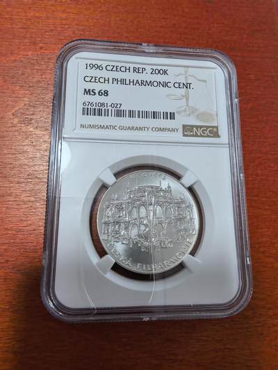 长老汇蛇年精选第二十八场拍卖 1996捷克爱乐乐团百周年200克朗银币，NGC MS68，1.8万枚，熔毁5000多枚，唯一冠军