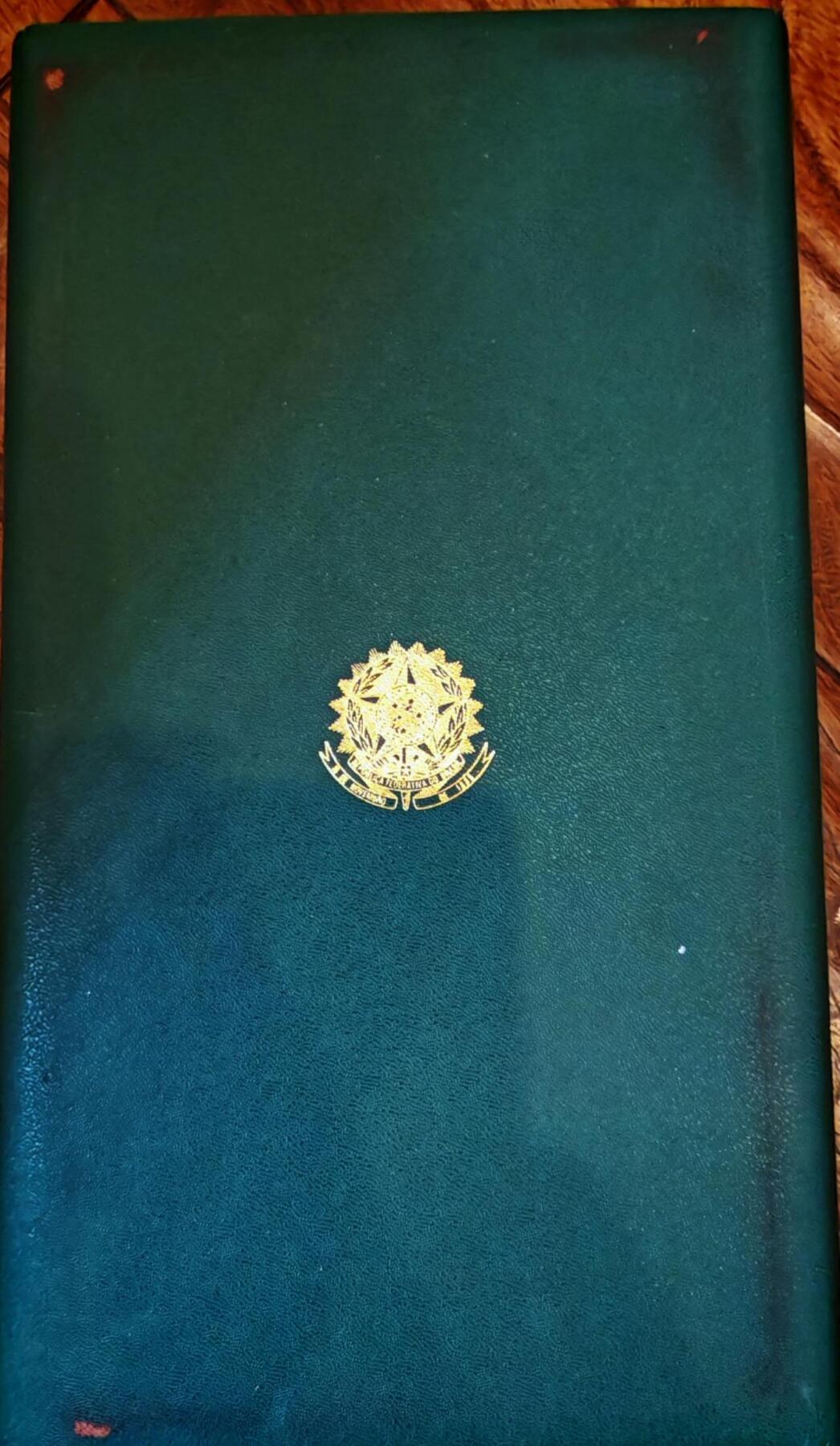 凯旋世界勋赏（第17期）（欢迎送拍）（对拍品有疑问请询问客服，不接受到手刀，出价默认拍品品相。请认真阅读拍卖规则！出价默认已认可！）（收到货请录制开箱视频，无视频概不处理问题。） 早期巴西南十字勋章大十字级银制打标原盒