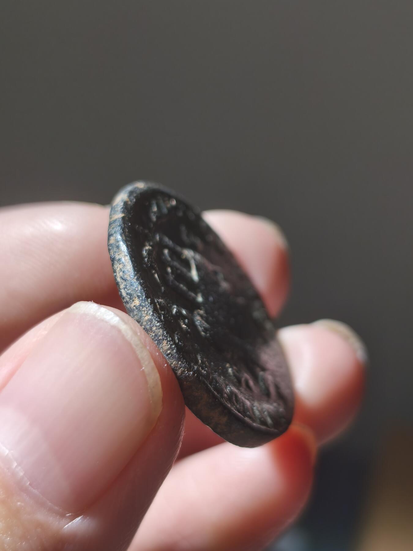 星盘世界钱币7.30藏家专场（非直播场，机器人自己拍） 古罗马菲利普一世背提喀公羊公元244年-249年科马尼吉行省祖格玛城45度角俯瞰宙斯四柱神庙，门前摩羯14.5g