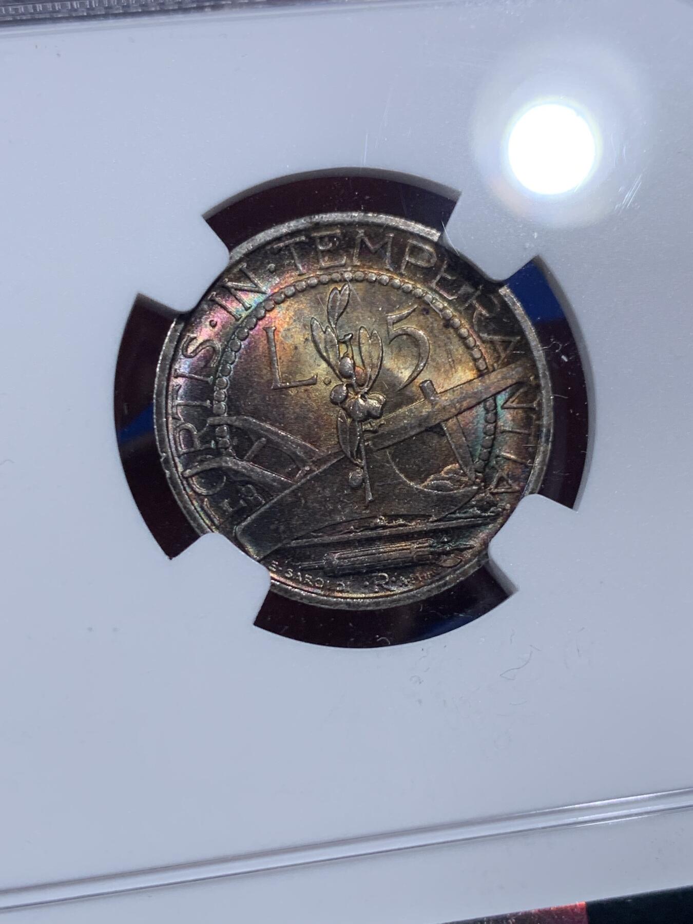 《竞宝斋》第404场 周日，周一，2场连拍 （全场包邮） NGC MS64 圣马力诺1938年女神半身像5里拉银币