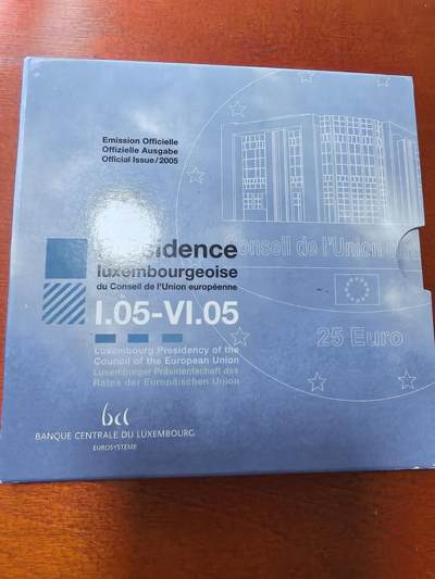 长老汇蛇年精选第二十八场拍卖 2005卢森堡欧盟轮值主席25欧元精制银币，卡装