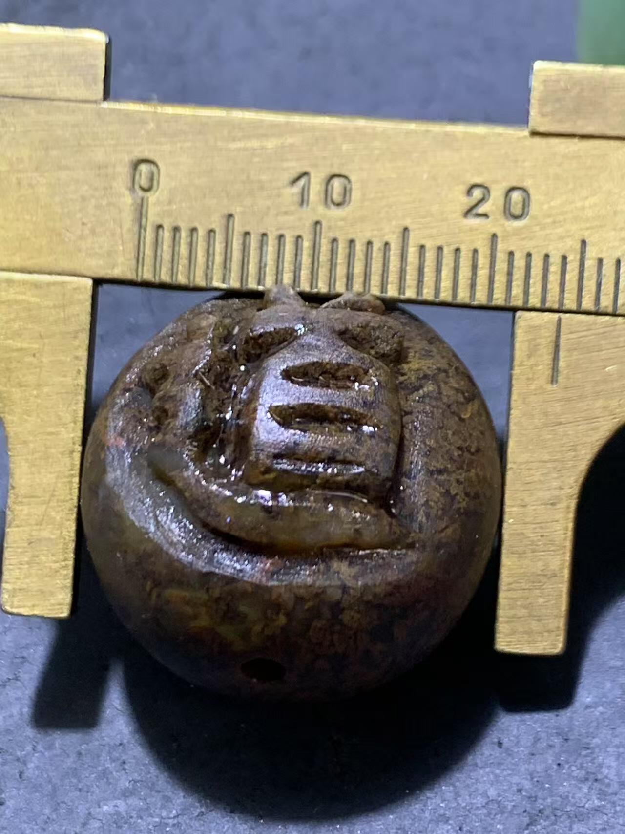 精美亚光草花纹战国红玛瑙手工雕刻道字单珠一颗