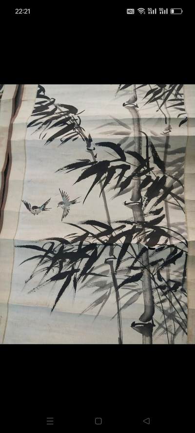 泉城著名书法家王世堂手绘墨竹飞鸟四条屏，画工精美，品相完整如图，保真保老保手绘，单张尺寸1.61/0.38米。 泉城著名书法家王世堂手绘墨竹飞鸟四条屏，画工精美，品相完整如图，保真保老保手绘，单张尺寸1.61/0.38米。