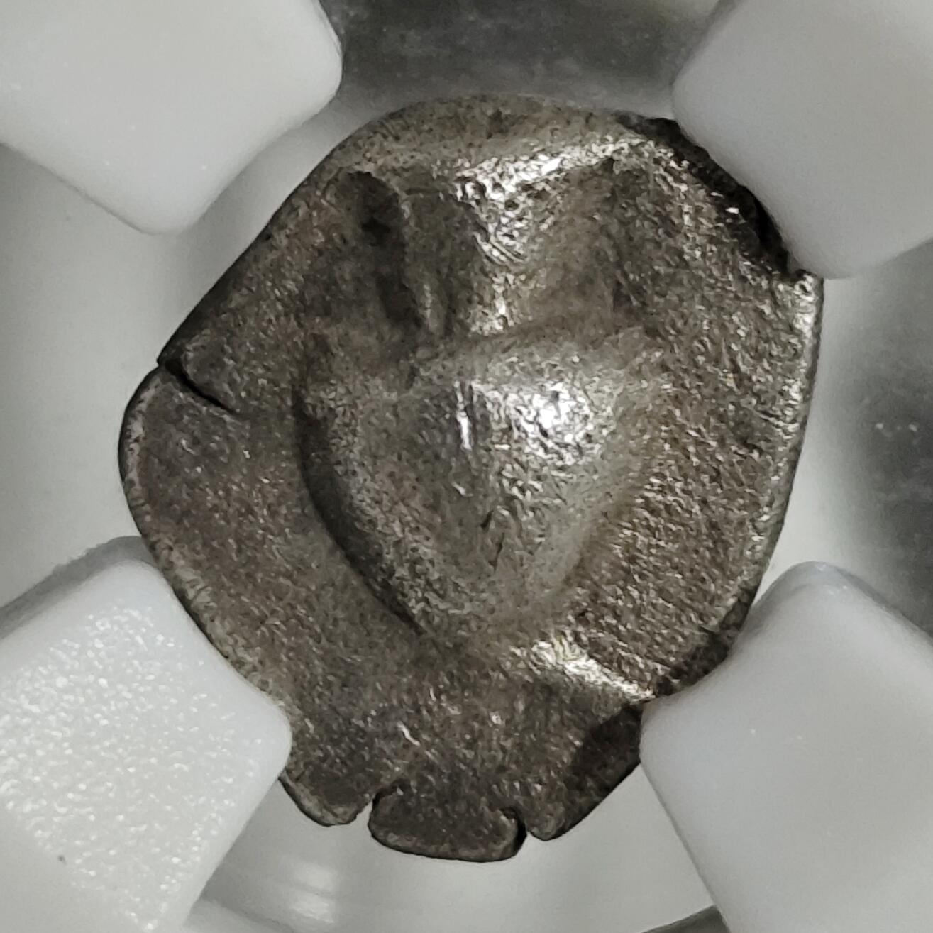希腊罗马丝路打制币化石【中外钱币放漏】专场！陆小鱼的钱币仓，限时拍卖第071场 古希腊 花瓶银币/三曲腿符