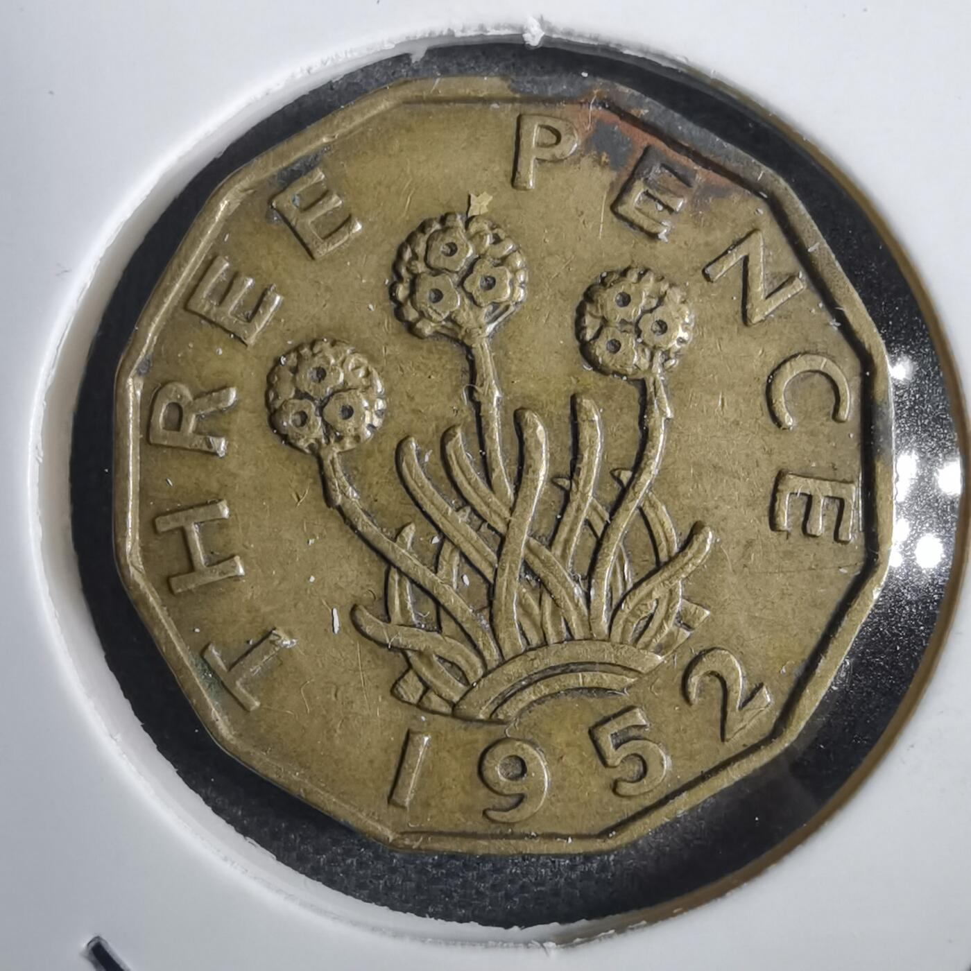 沼泽如烟--第792场 英国1952年3便士