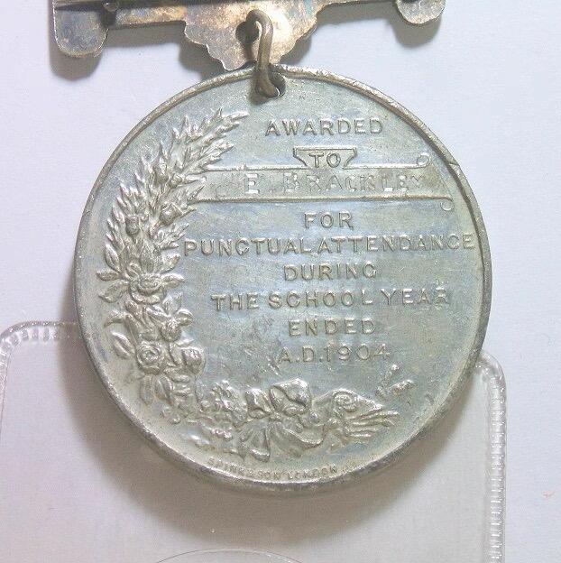 英国1904年 爱德华七世高浮雕精制大合金章 带铭牌 40MM