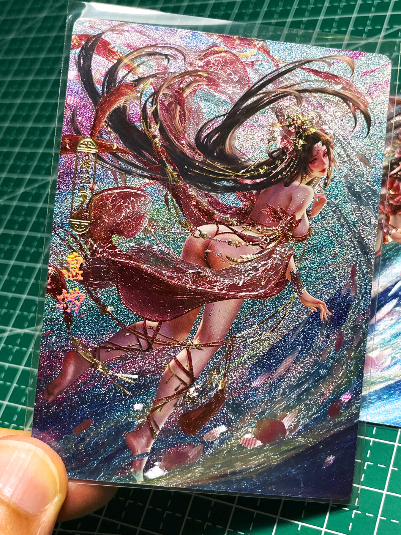 显眼宝24期 个人精选 卡玩帕克 百花谱  息妫 一套三张 东靖晨作品 著名春秋四美之一   粗闪工艺 63*88