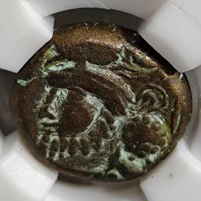 希腊罗马丝路打制币化石【中外钱币放漏】专场！陆小鱼的钱币仓，限时拍卖第071场 - 埃兰王国 少见无名王铜币/束头带国王面左像，持矛并扶盾的雅典娜