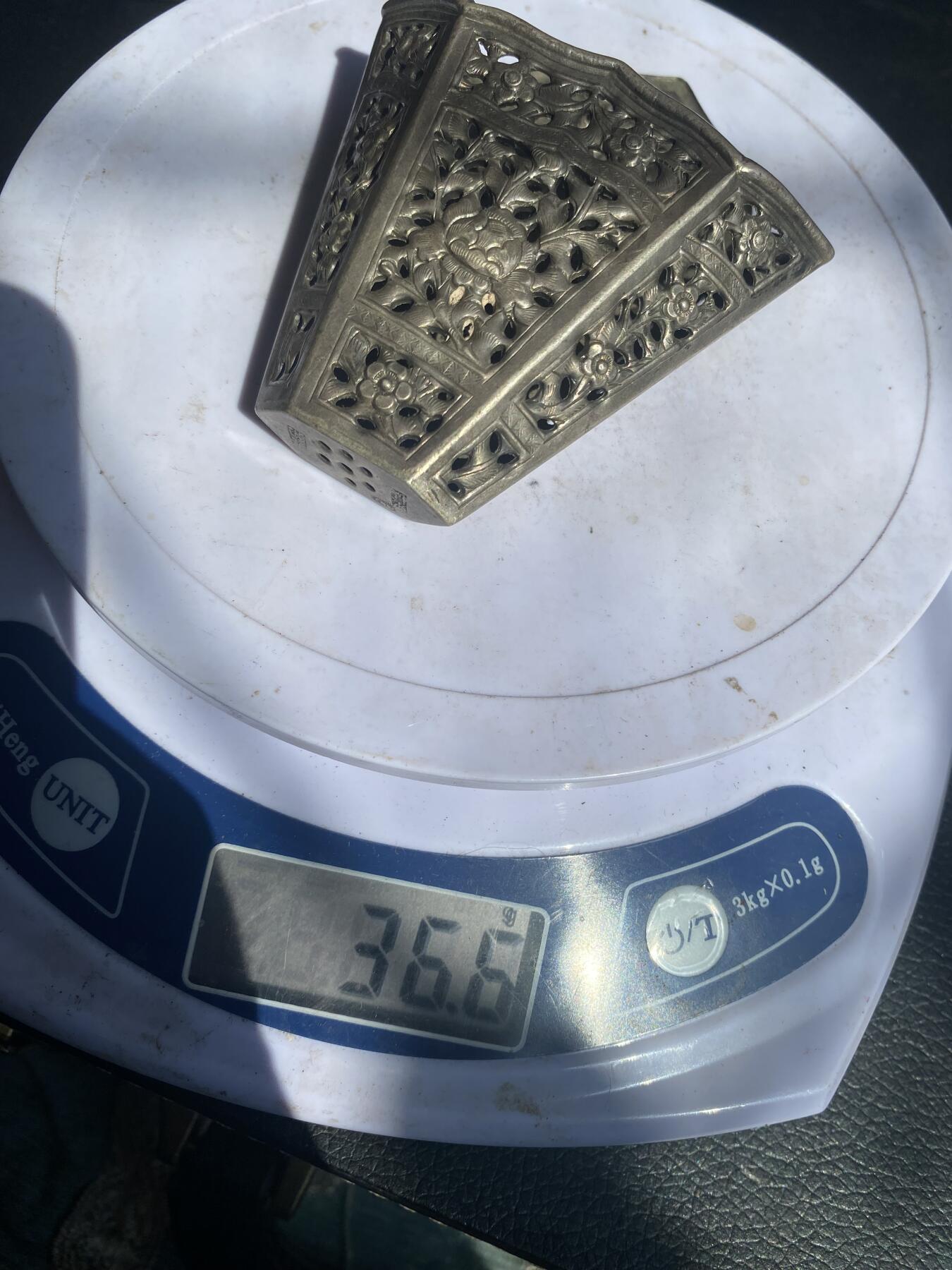 晚清十三行老银盒