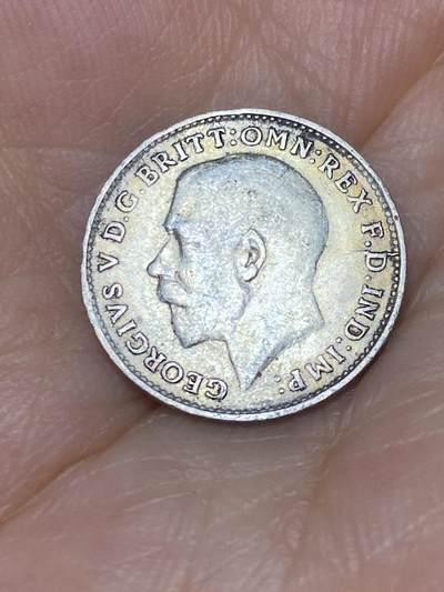 2025年第七十场(总第九十六场）外国好品散币(免佣金) - 英国🇬🇧1915年3便士银币(乔治五世第一版，925高银，发行量最少年)