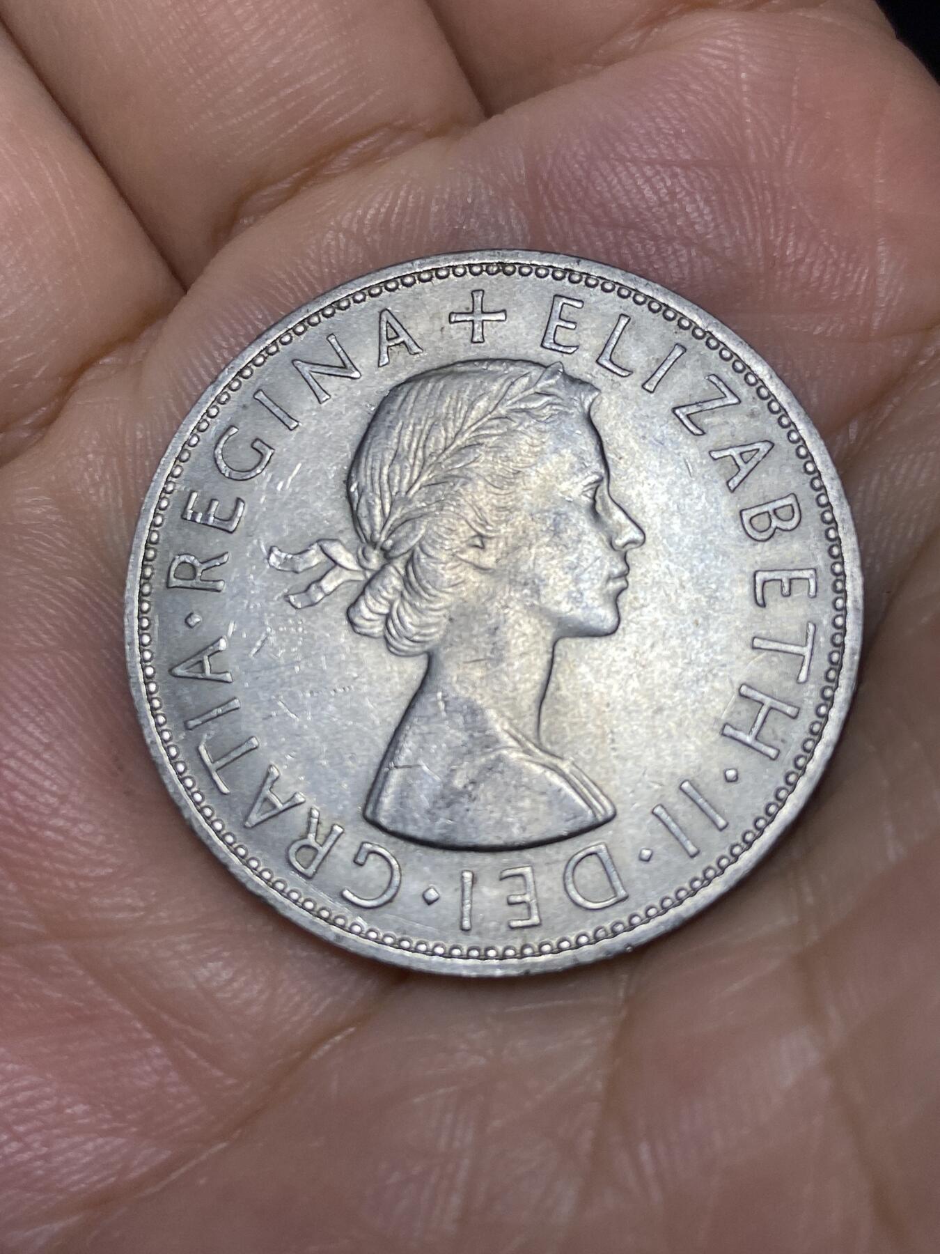 2025年第七十一场(总第九十七场）外国好品散币(免佣金) 英国🇬🇧1967年半克朗(伊丽莎白二世青年桂冠)