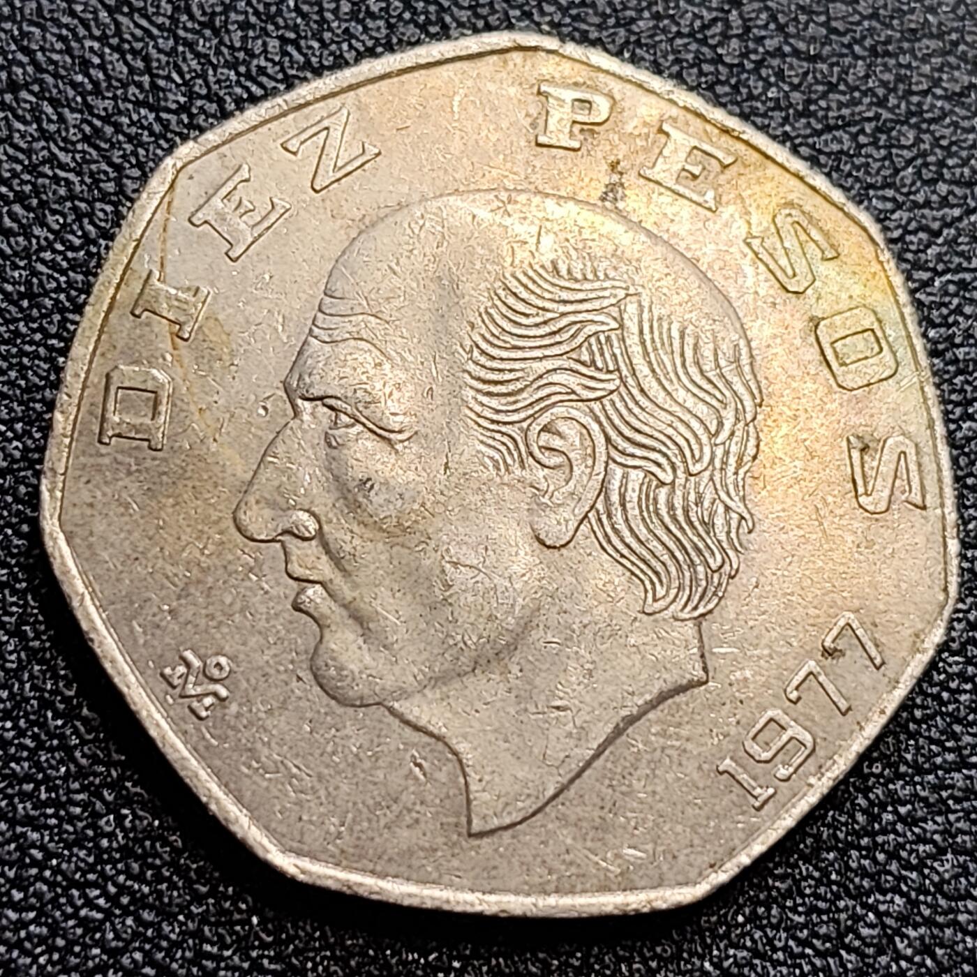 泉币菌-第61场-各国散币场 1977年 墨西哥大镍币 伊达尔戈 10比索铜镍币 30.5mm