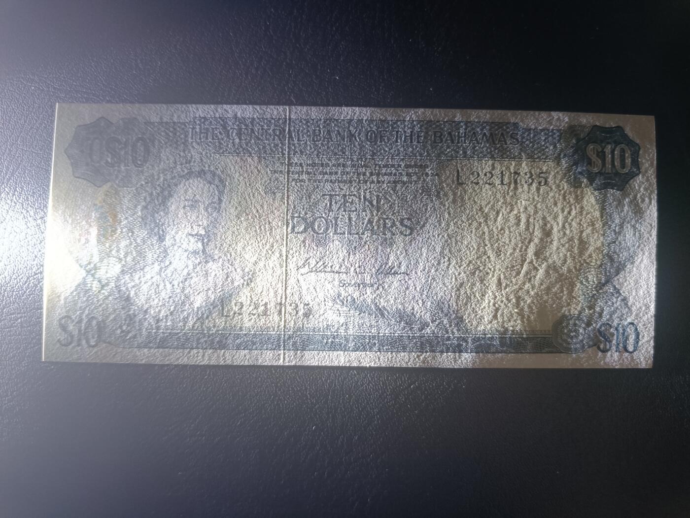 2025七月第三期（总185期） 巴哈马1974版10元UNC-，大冠女王和经典的火烈鸟彩背
