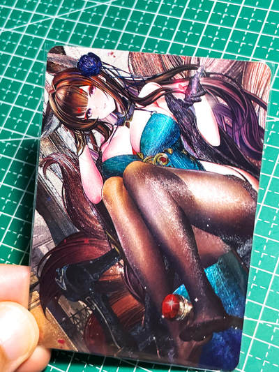 显眼宝24期 个人精选 - 五月卡牌   碧蓝美女线描系列    1张   粗闪精扣工艺   大卡尺寸63*88 1号