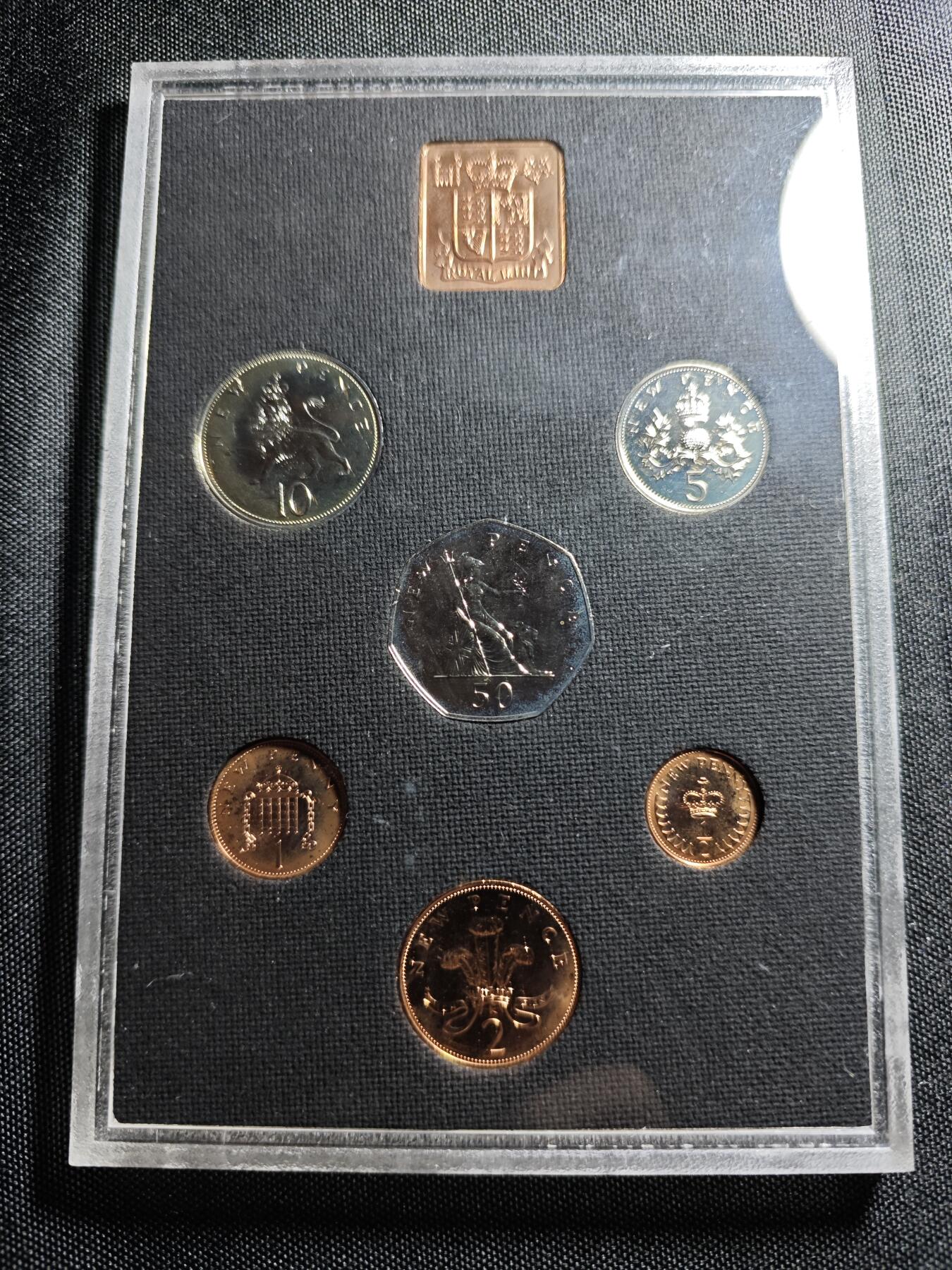 KK钱币收藏小铺 《批量/好品散币 套币 银币》专场 2月预留时间 周末发货  1971英国精制套币