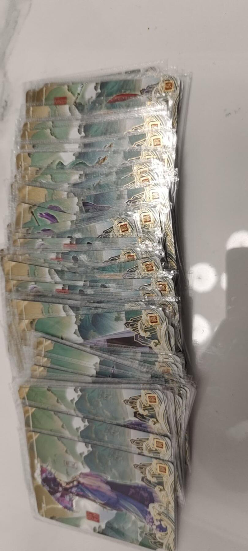 秋原瞳的小店第十八期（雨后夏天的那个傍晚🌆，泥土，青草，小青虾） 卡游三国7弹山河暮歌原膜随机20张01