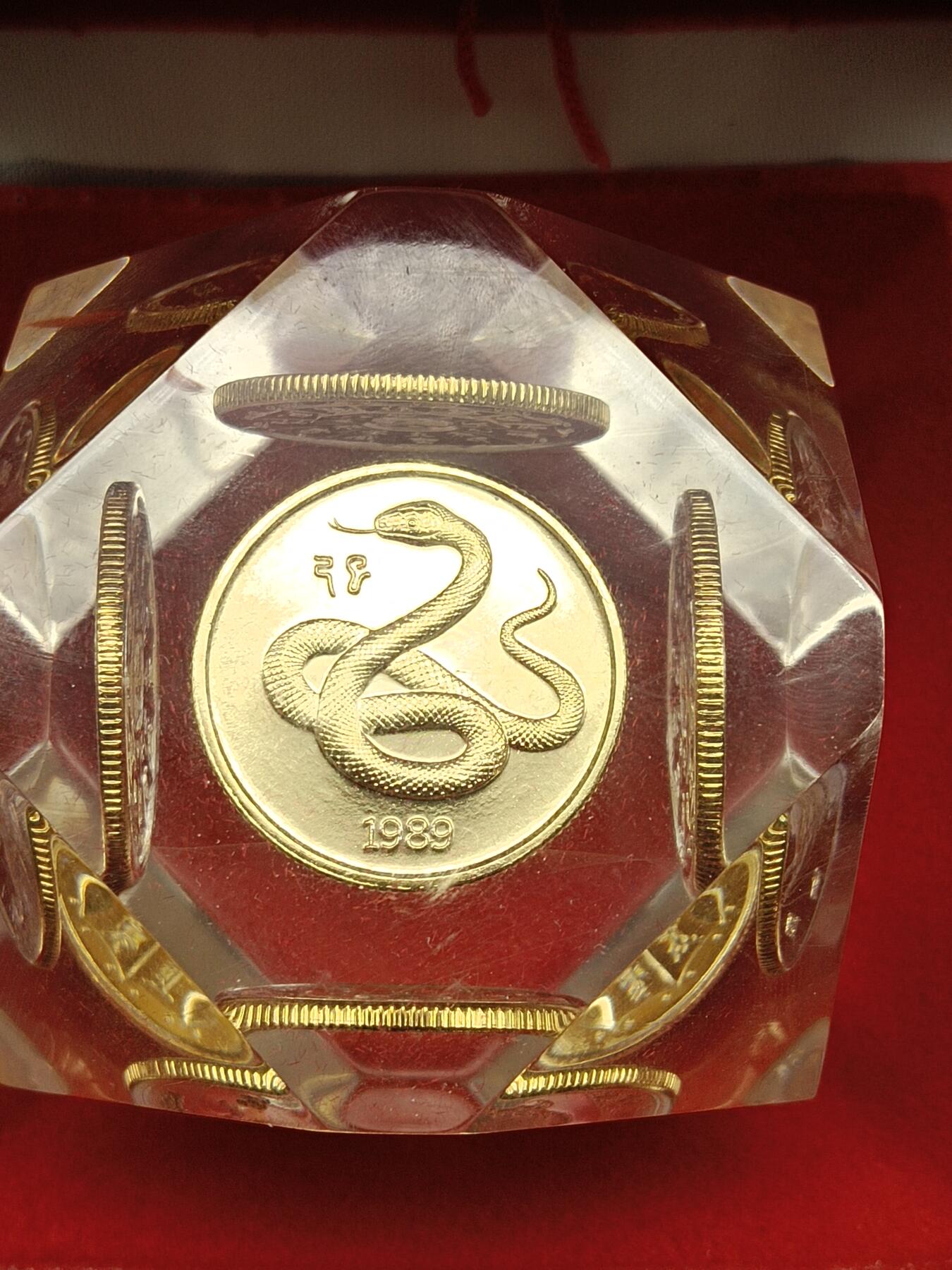 57期回流戒指饰品杂件纪念章丝路钱币专场 十二生肖纪念章
