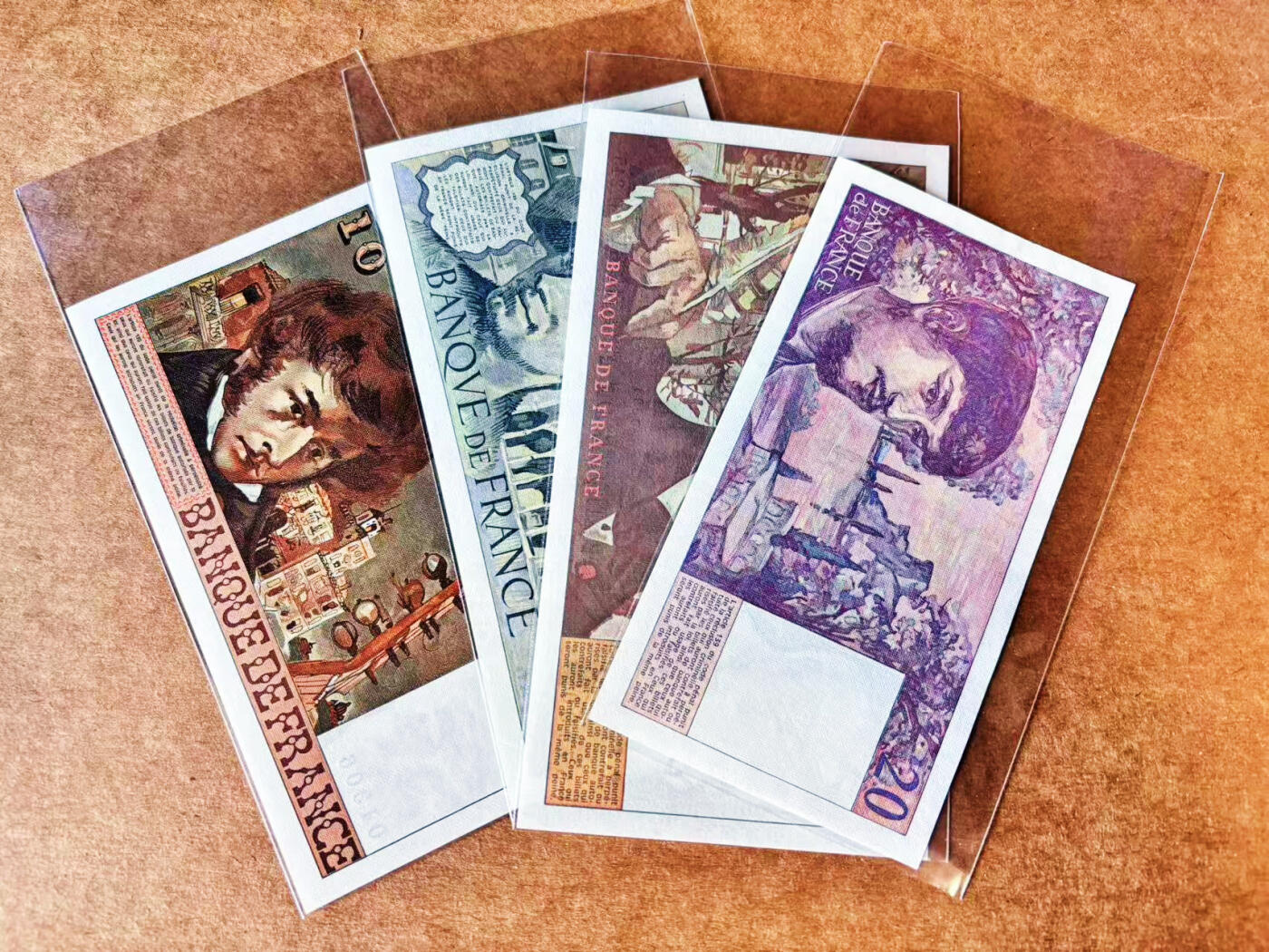 【Blue Auction】世界纸币精拍第699期【精】——18级TOP拍卖/信誉/品质/专业/高效💫 【一组4张 含无47】法国 1975-1993年10-100法郎 AU/UNC-
