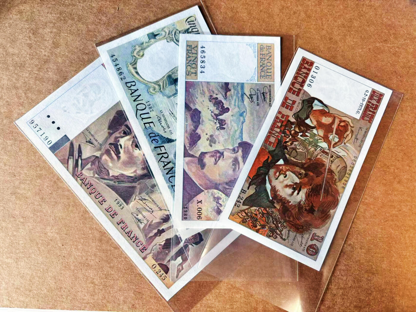 【Blue Auction】世界纸币精拍第699期【精】——18级TOP拍卖/信誉/品质/专业/高效💫 【一组4张 含无47】法国 1975-1993年10-100法郎 AU/UNC-