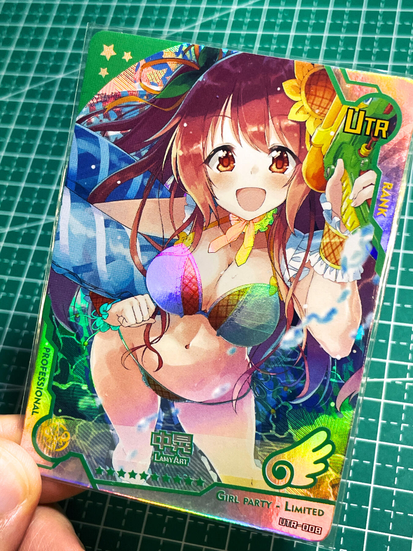 显眼宝24期 个人精选 女神尤物    卡位卡   UTR中晃   共1张   粗工艺   大卡尺寸63*88