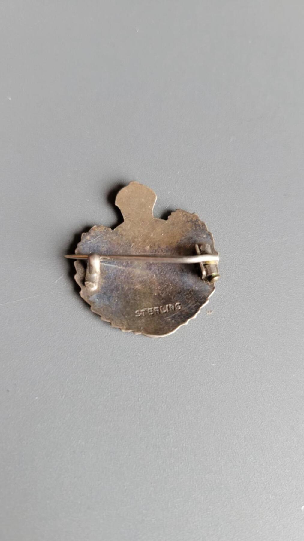 嘉宝良覃世界勋赏第14期拍卖 英国一战银制工兵证章