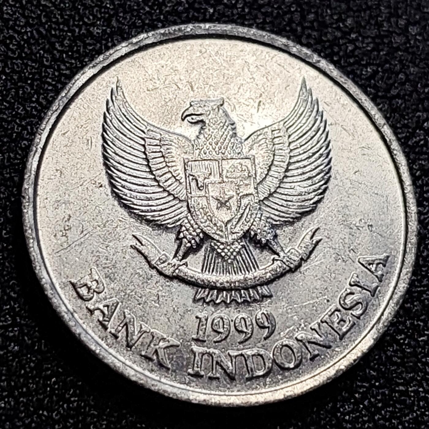 泉币菌-第65场-精品场 印度尼西亚100卢比铝币 凤头鹦鹉 23mm